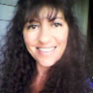 Meet your Posher, Camille a.